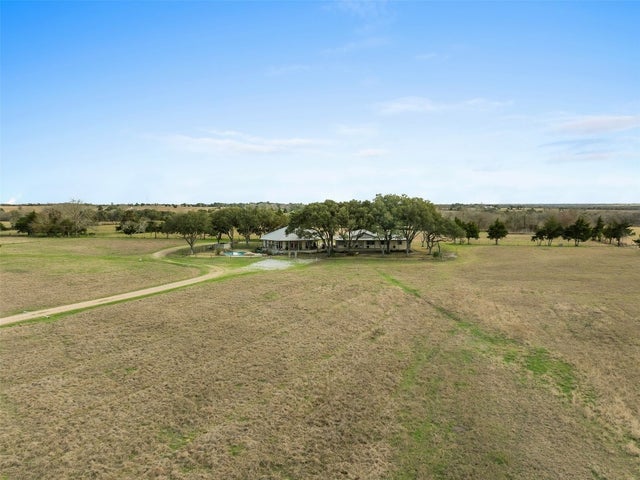 2346 Bruno Road, Schulenburg
