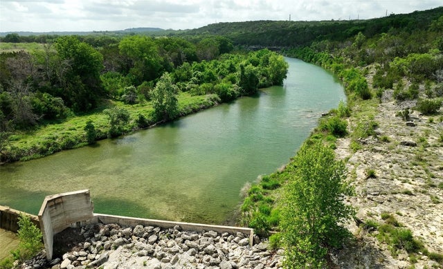 892 Baird Ranch Road, Johnson City