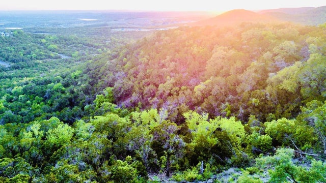 21305 & 21307 White Cloud Cove, Lago Vista