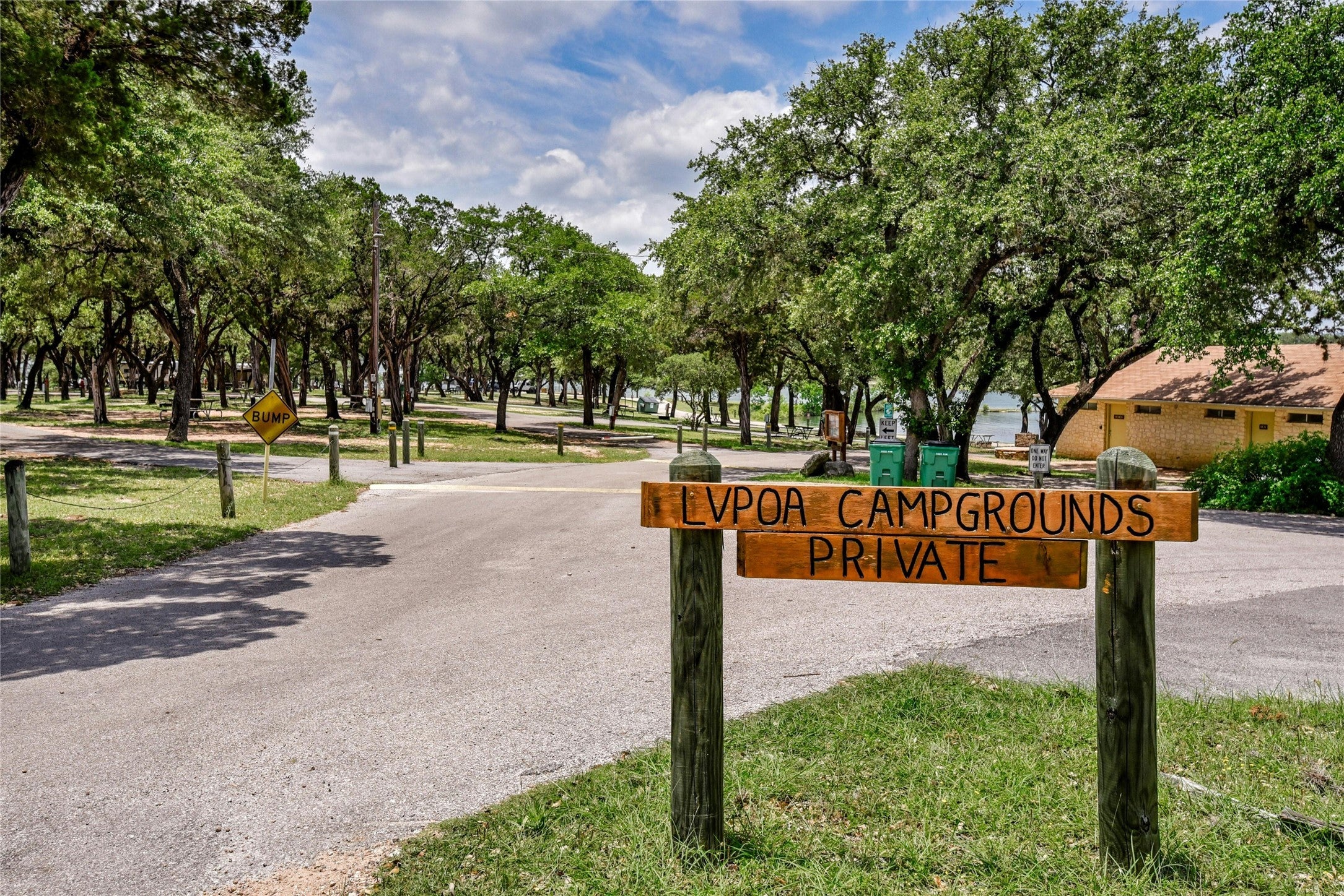 Photo of Listing #9859493