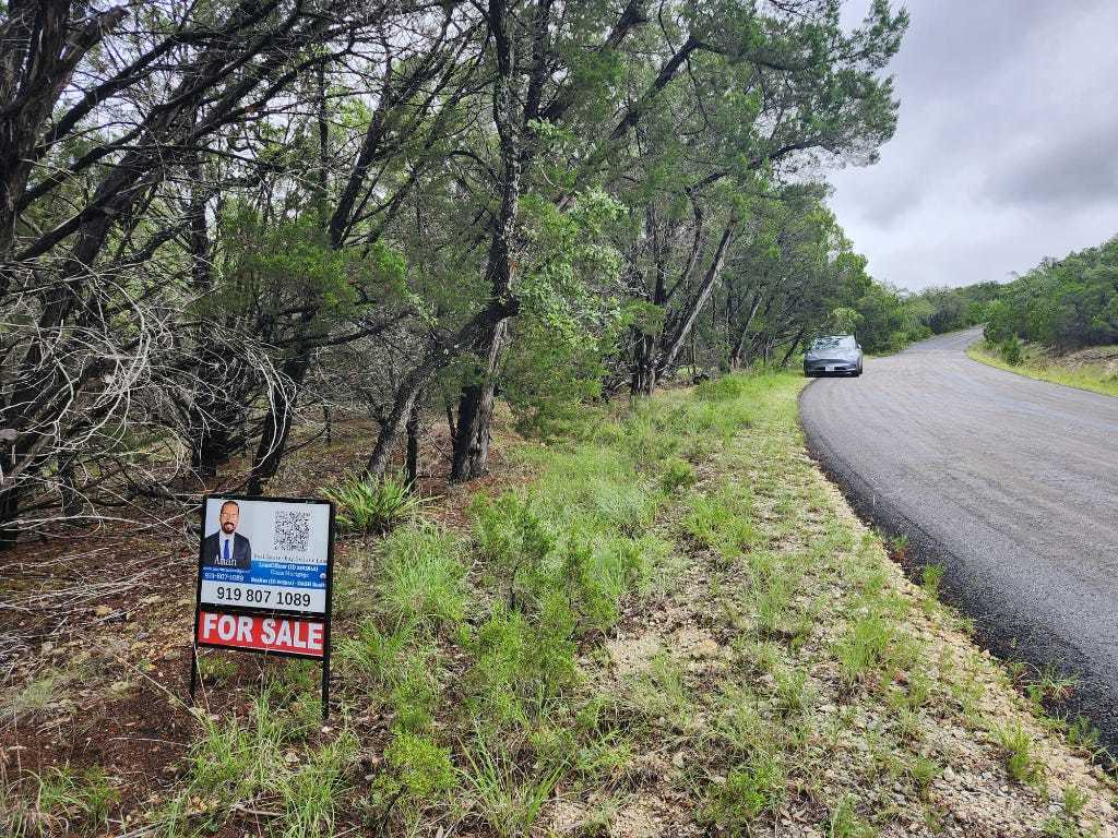 Photo of Listing #8223470