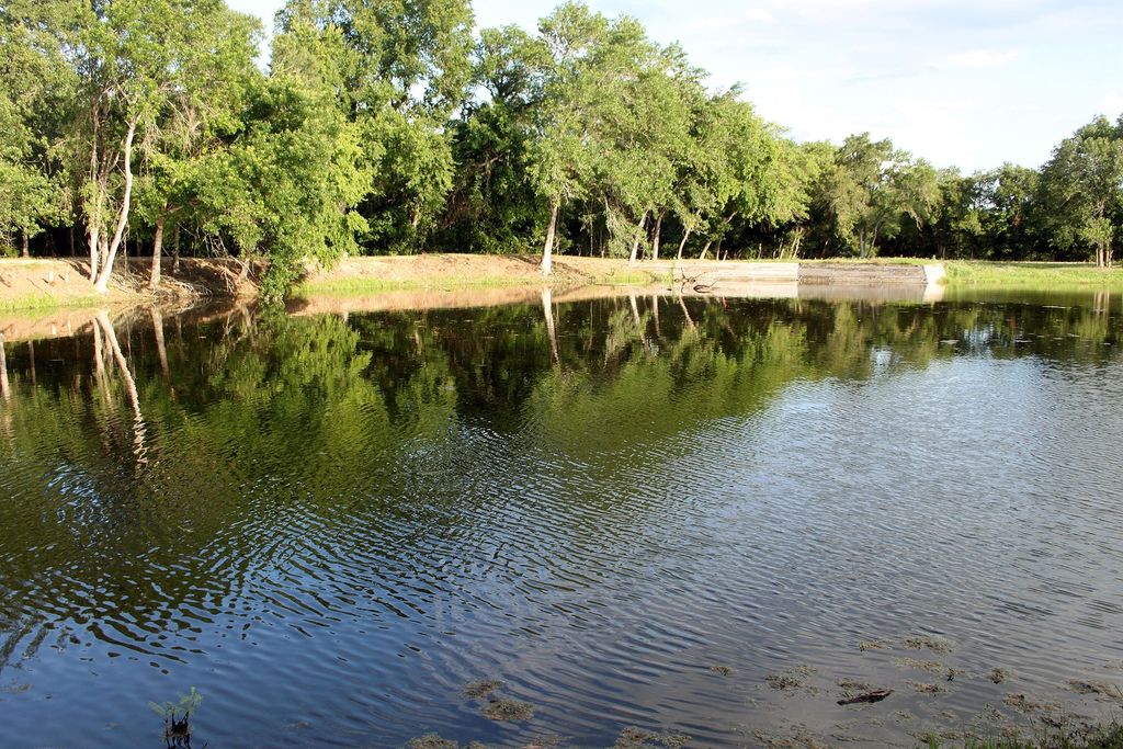 900 Old Lytton Springs Road, Lockhart