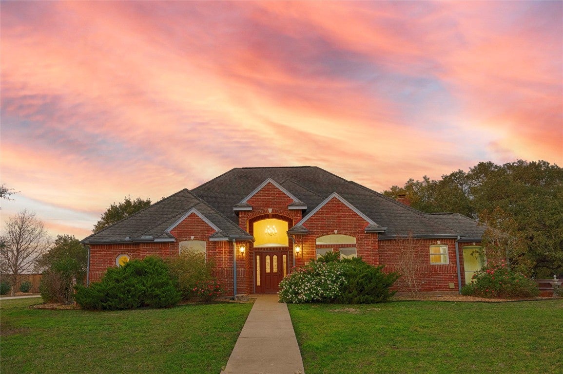 Photo of Listing #1643142