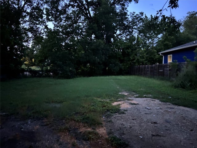 4602 E Gonzales Street, Austin