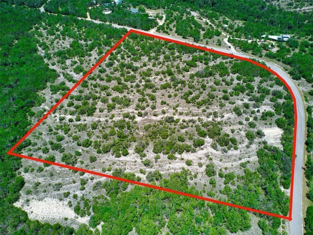 1131 Lakeside Drive, Wimberley