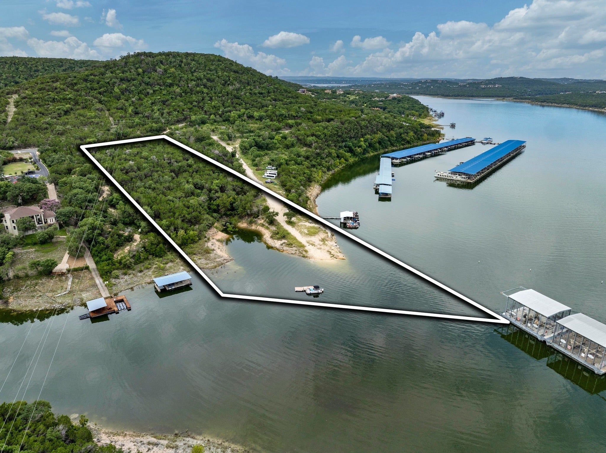 Photo of Listing #1376057