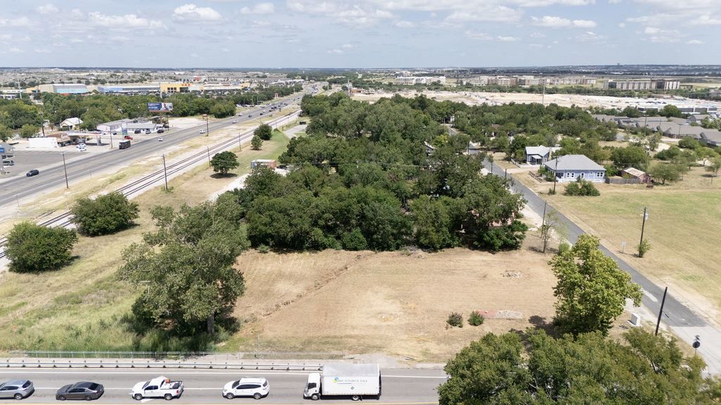 101 E South Street, Leander