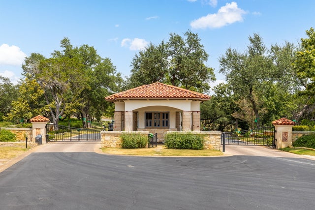 707 Moonlight Bay Drive, Spicewood