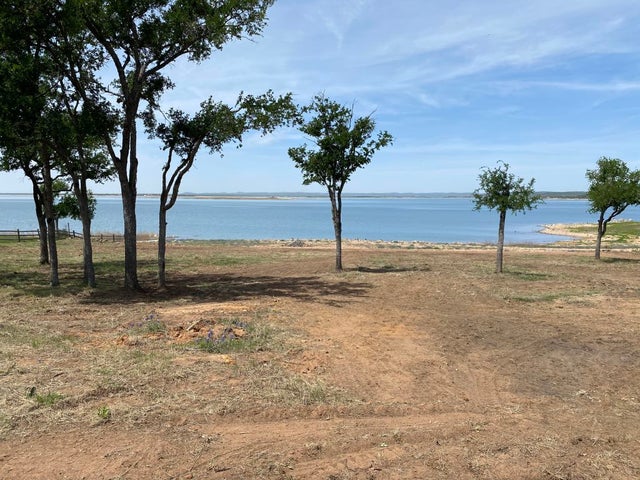 131 Hessie Avenue, Burnet