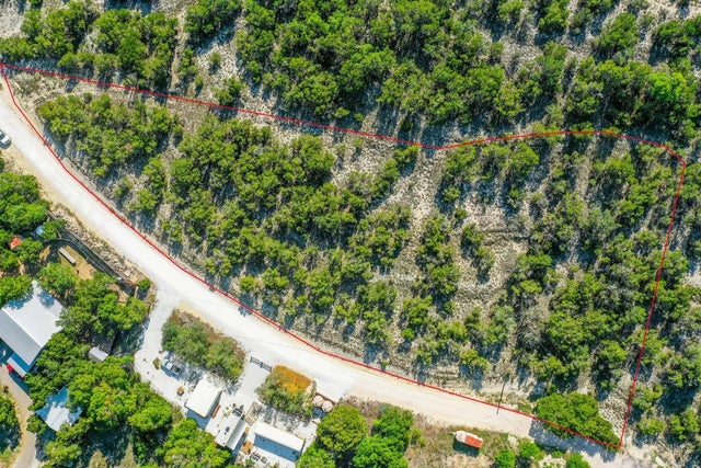 Vassar Road, Jonestown