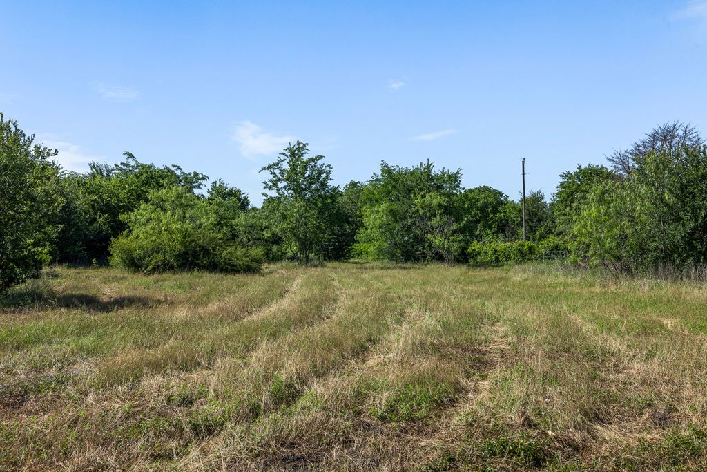 Tract 3 Tbd Lcr 392, Groesbeck