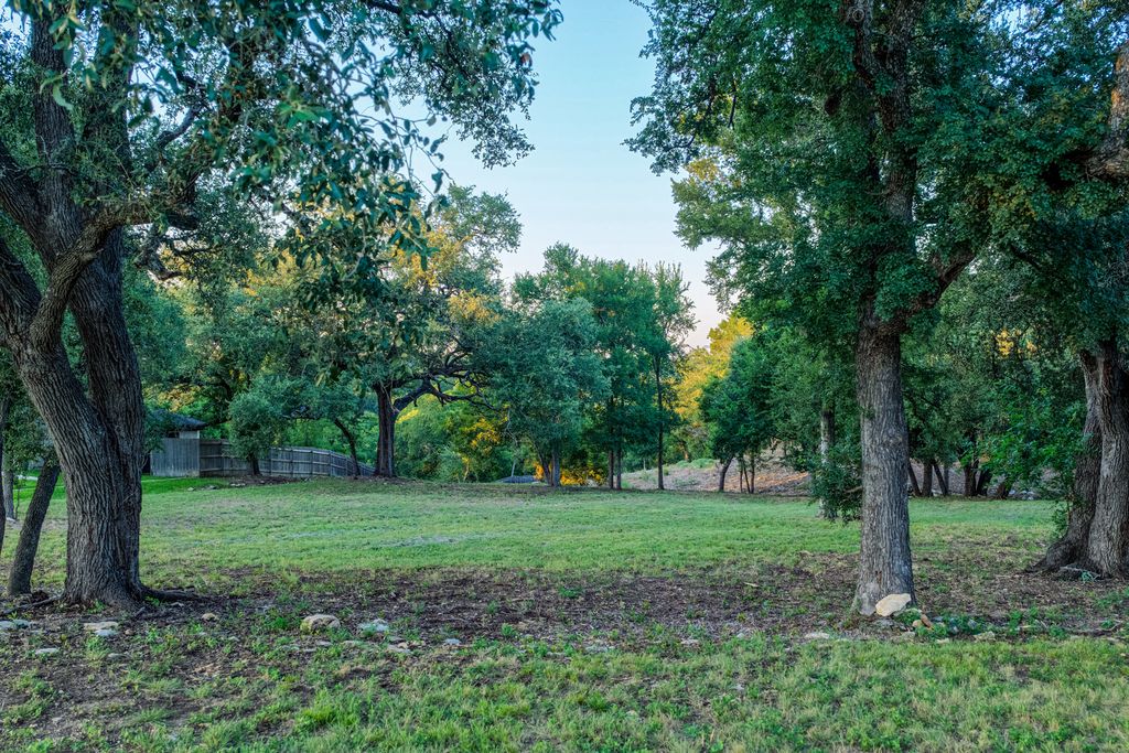 654 Creekside Drive, Belton