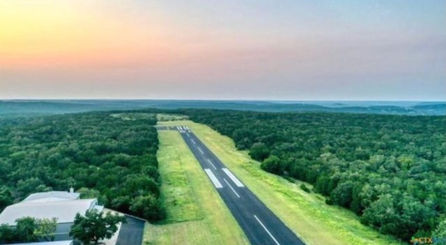 218 Flightline Road 7, Lago Vista