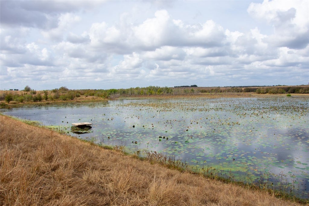 2689 County Road 419 Road, Taylor