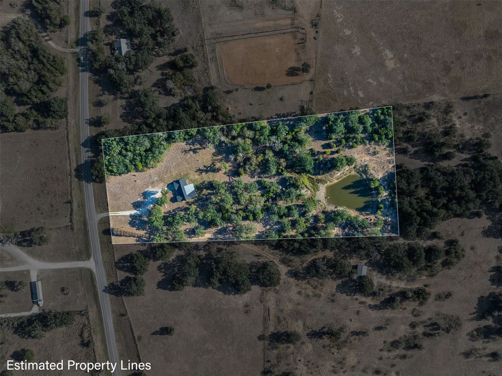 139 Fm 696, Elgin