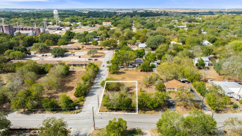 901 N Blanco Street, Lockhart