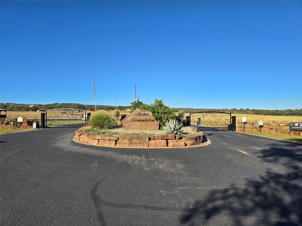 1251 Stone Mountain Drive, Marble Falls