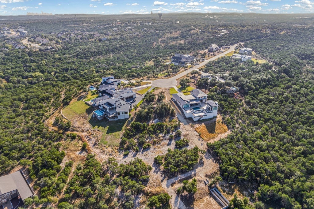 8004 Kuhn Dr, Austin