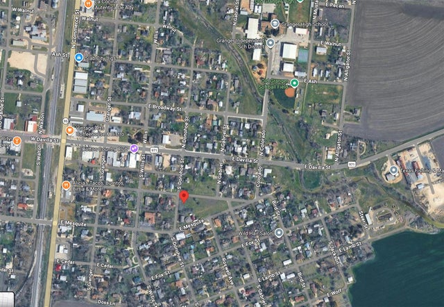 400 E Elm Street, Granger