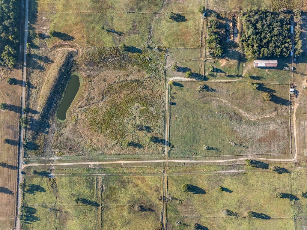 510 County Road 282, Cameron