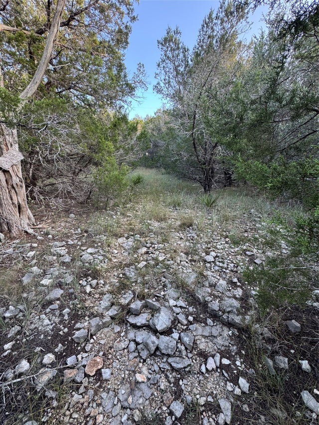 918 Debco Lane, Spicewood