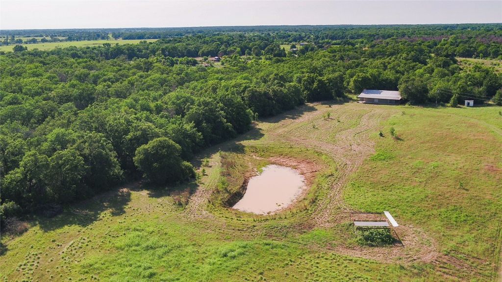 2485 County Road 258, Cameron