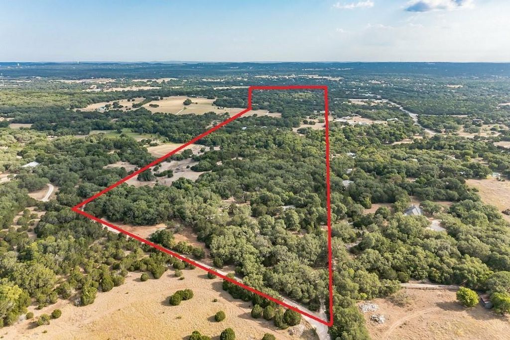 15273 Fm 150 Highway W, Driftwood