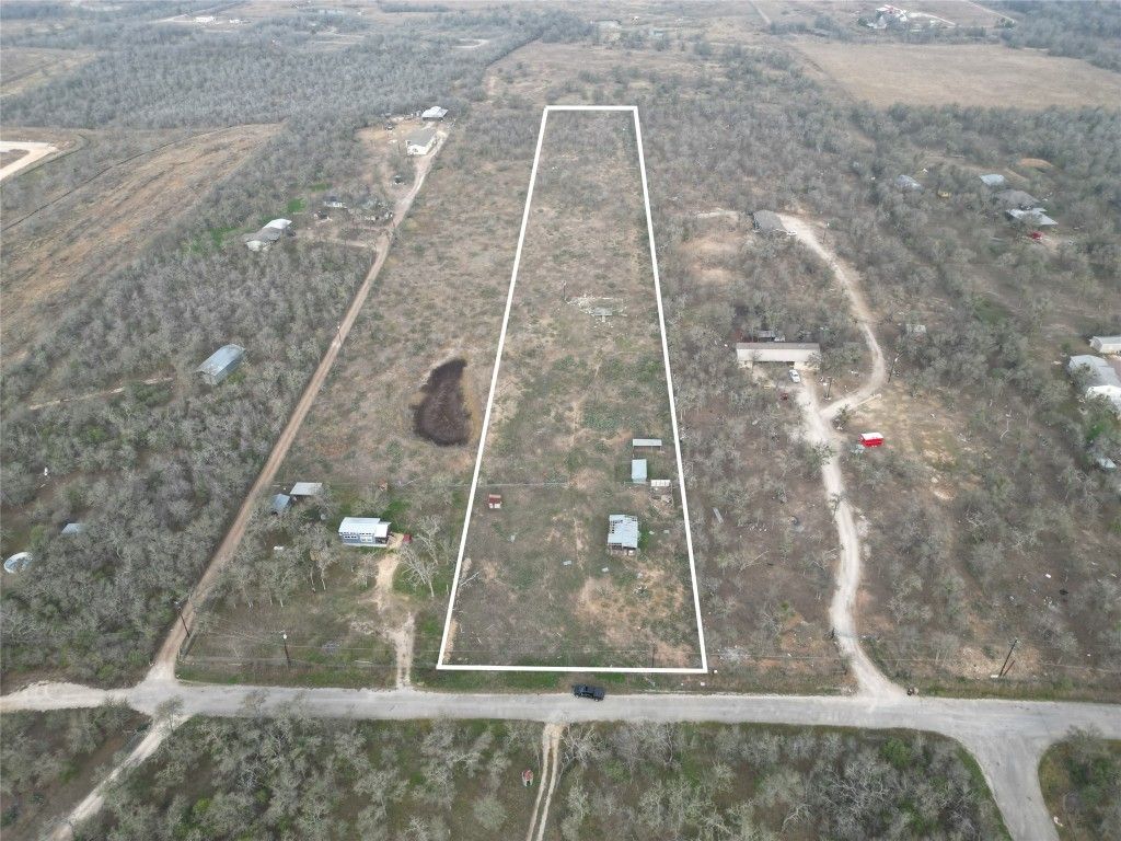 194 A Mcdowell Road, Del Valle