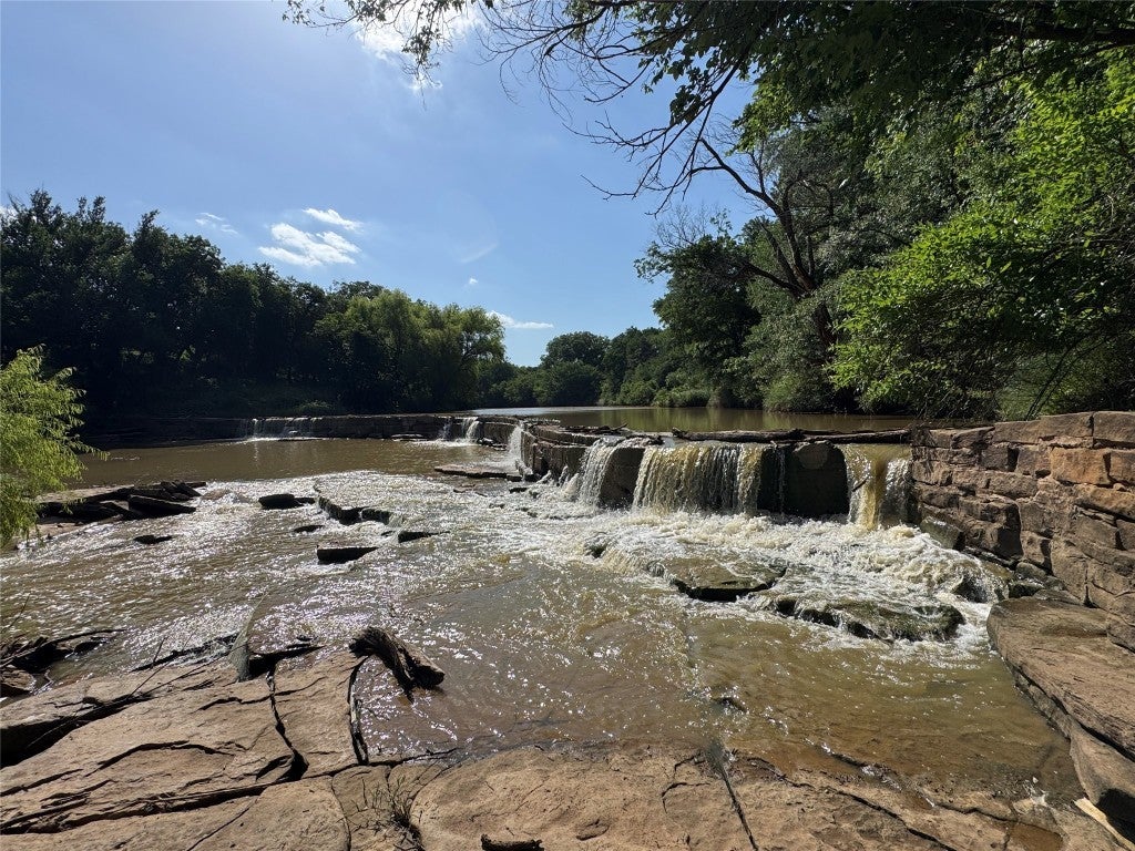 7700 Fm 500, San Saba