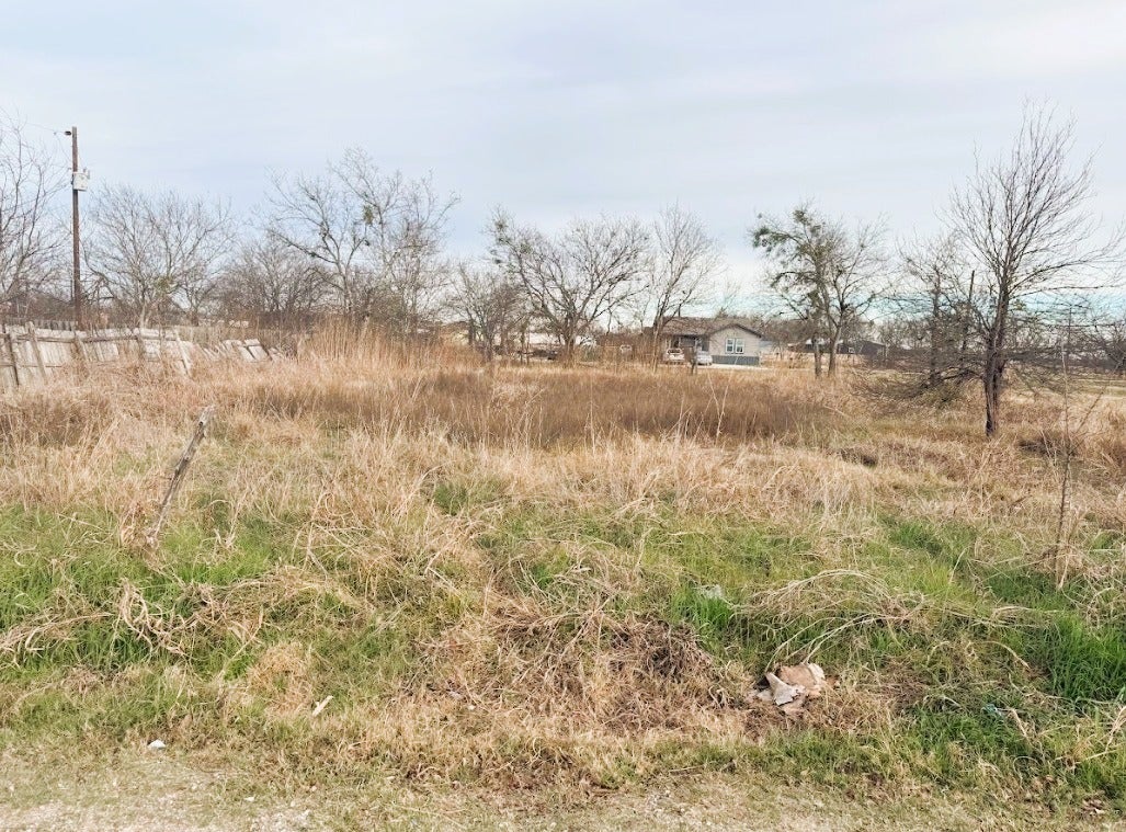 Photo of Listing #1198971