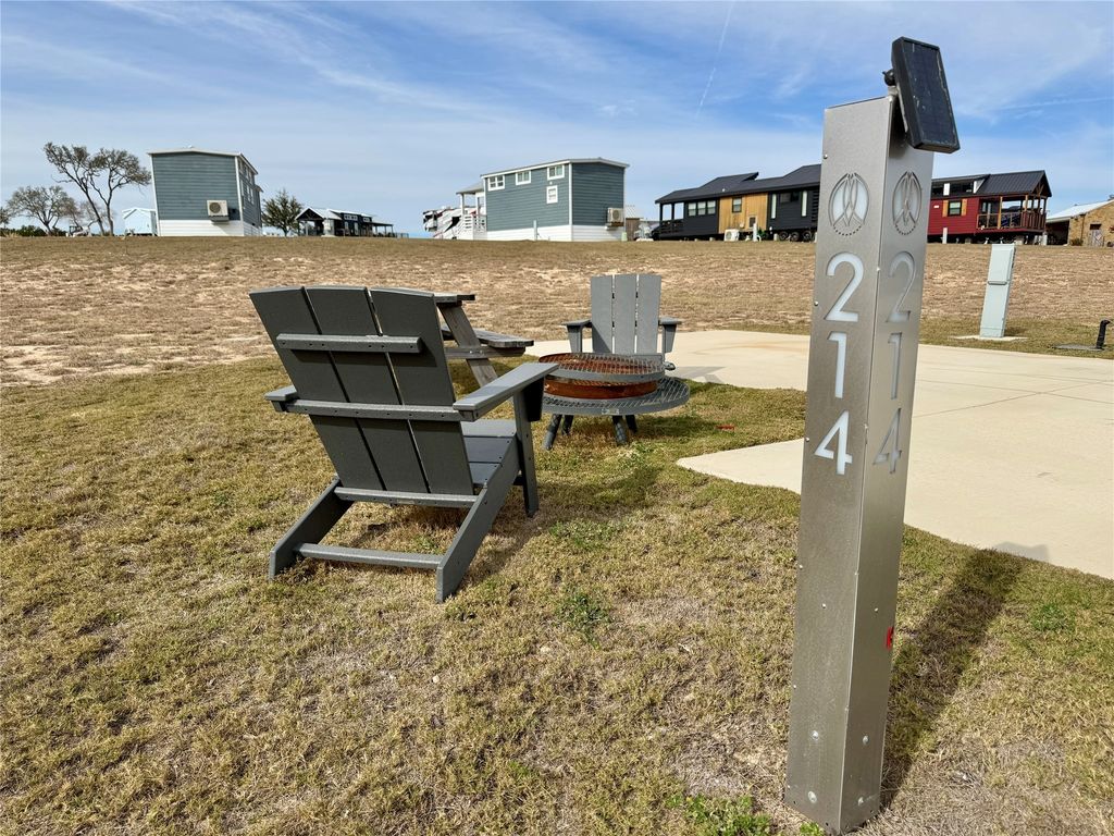 5386 Ranch Road 1376 Road 214, Fredericksburg