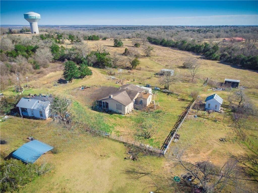222 Pope Bend N, Cedar Creek