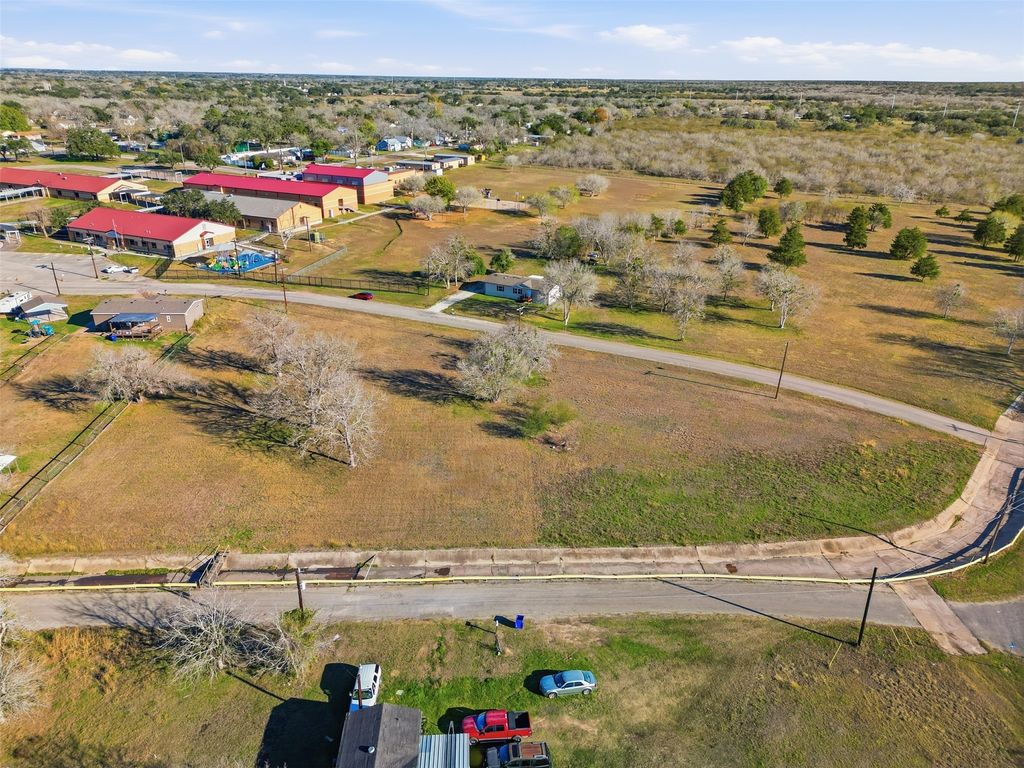 Tbd 2 Dunn Street, Yoakum