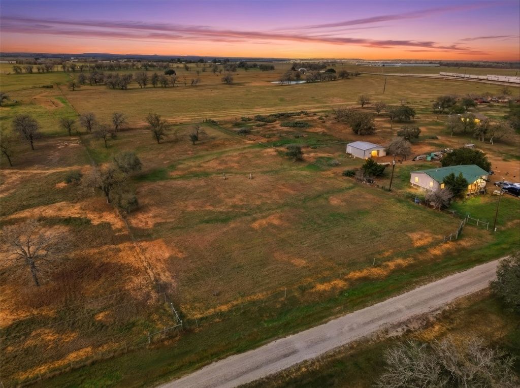 Tract 5 Oak Creek Drive, Gonzales