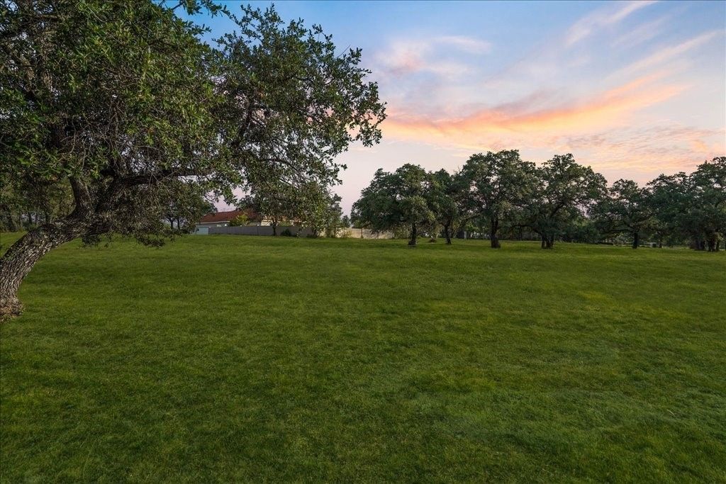 2504 Countryside Circle, Spicewood