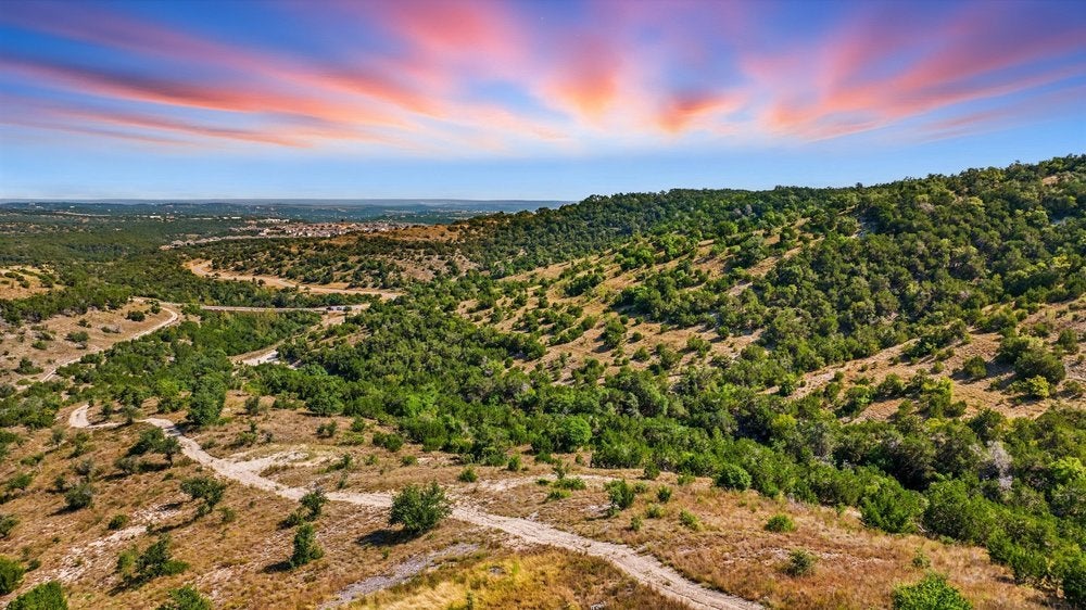 Photo of Listing #1718766