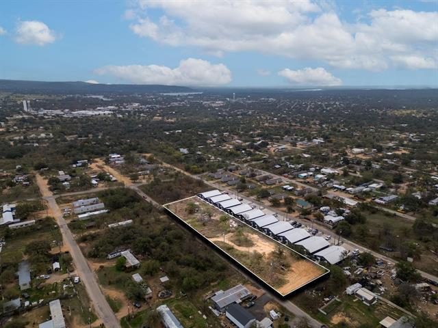 Photo of Listing #3027893