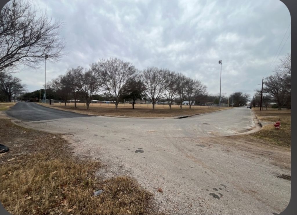 1201 Emile Street, Bastrop