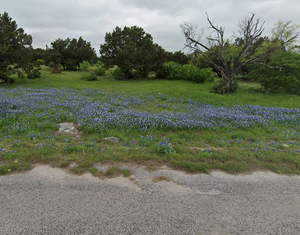 Lot 22026 Long Shot, Horseshoe Bay