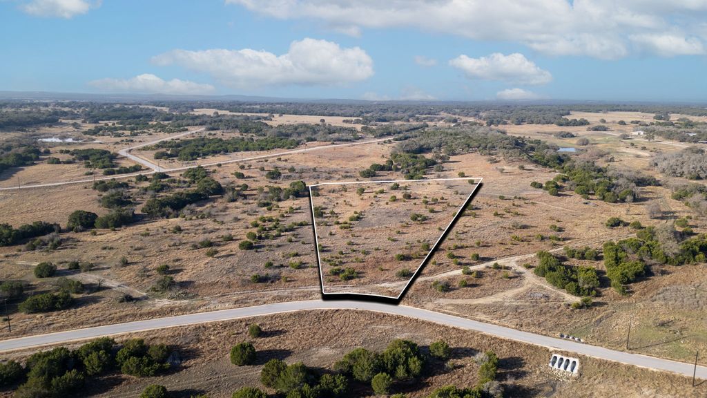 659 Shin Oak Drive, Lampasas