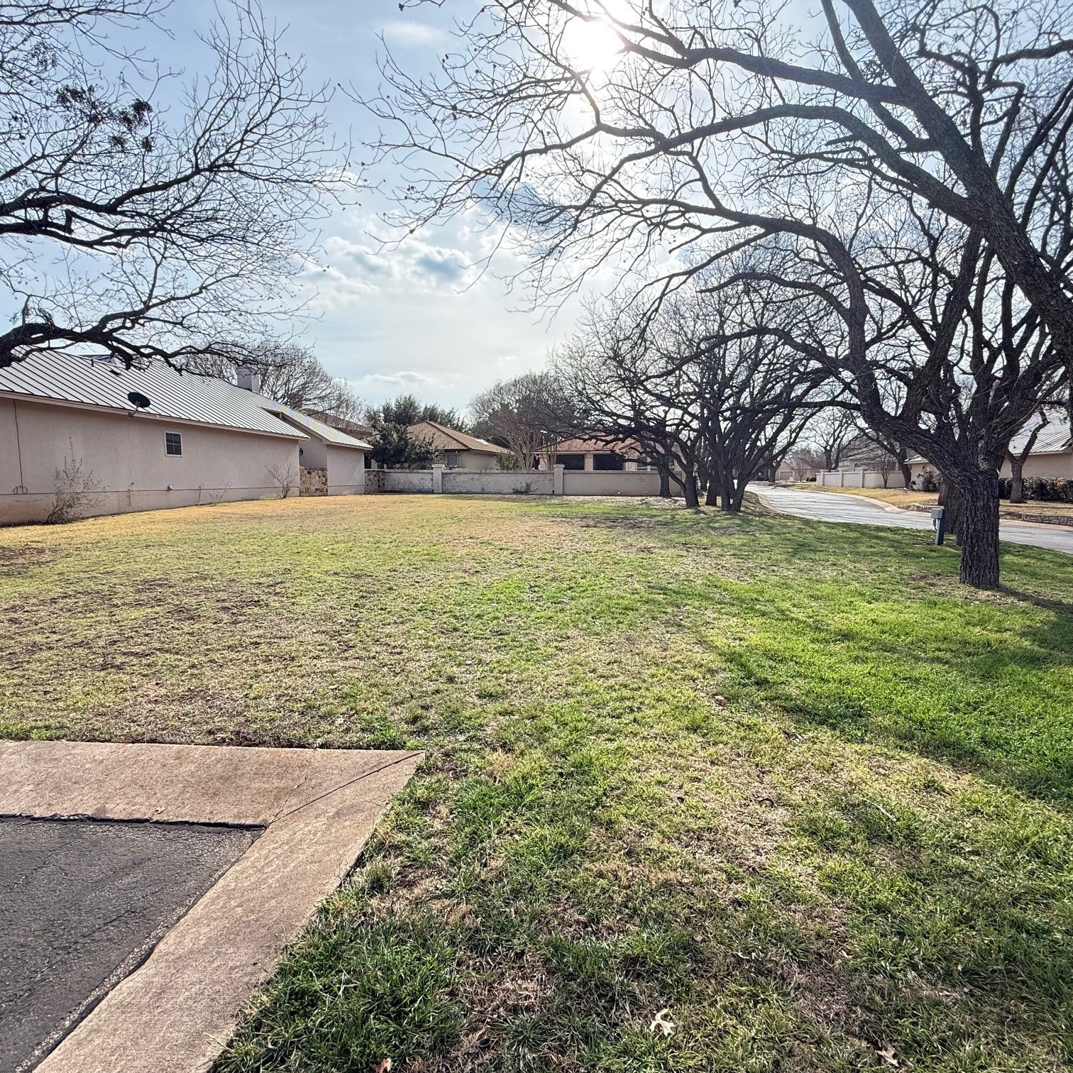 Photo of Listing #3752782