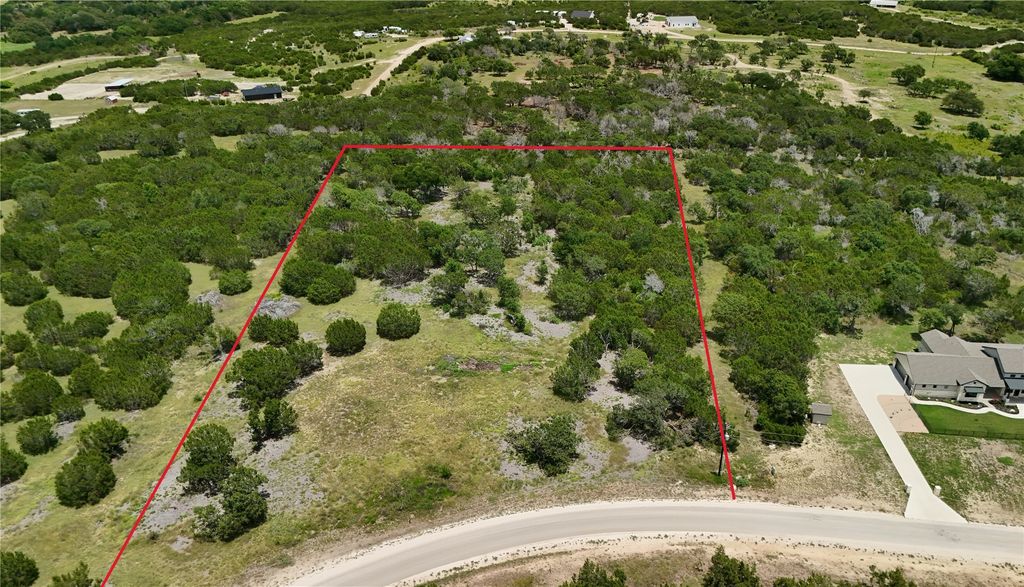 Lot 30 Burnet Oaks Drive, Burnet