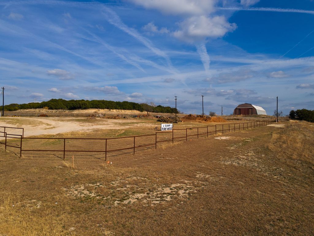 774 N 183 Highway, Lampasas