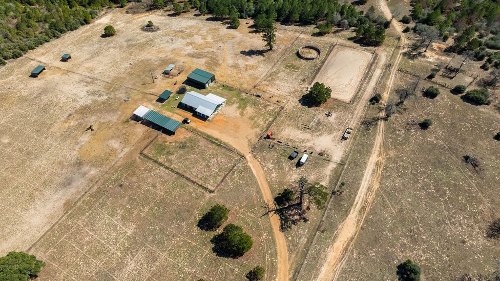 935 Highway 21 E, Paige