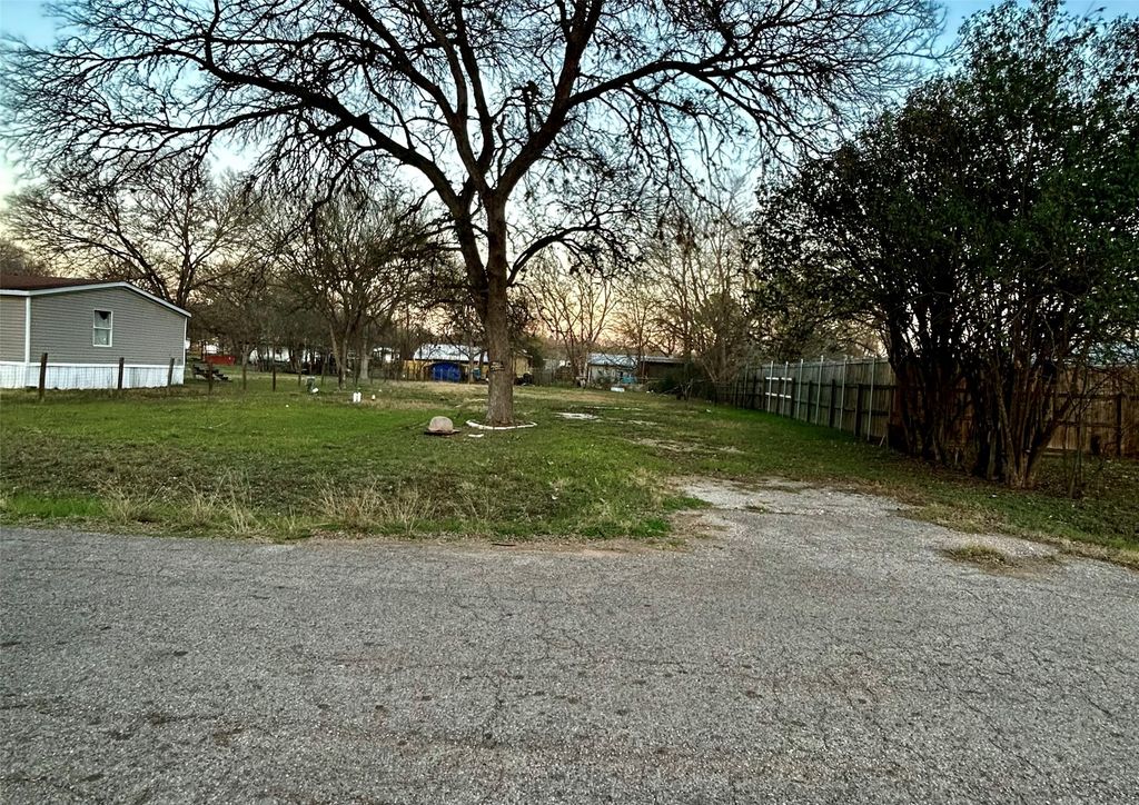 2011 Water Street, Bastrop