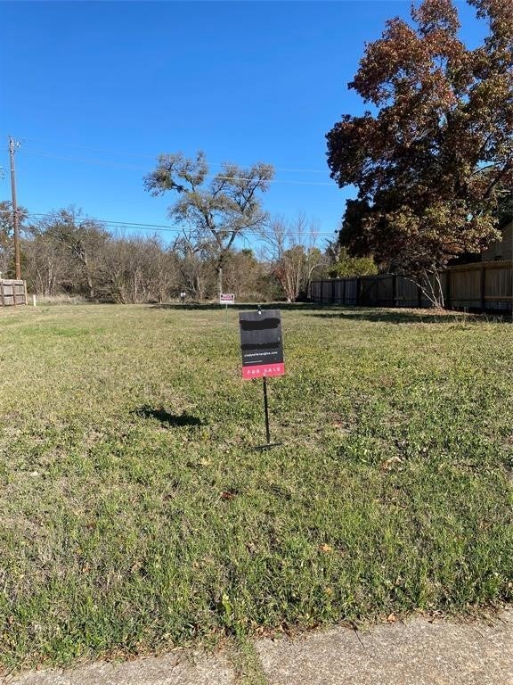 5104 Summerset Trail, Austin