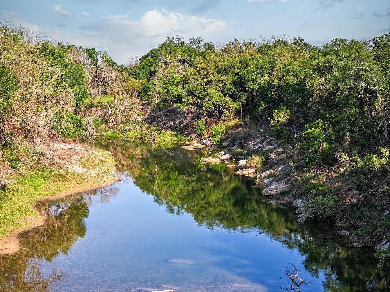 Photo of Listing #4088780