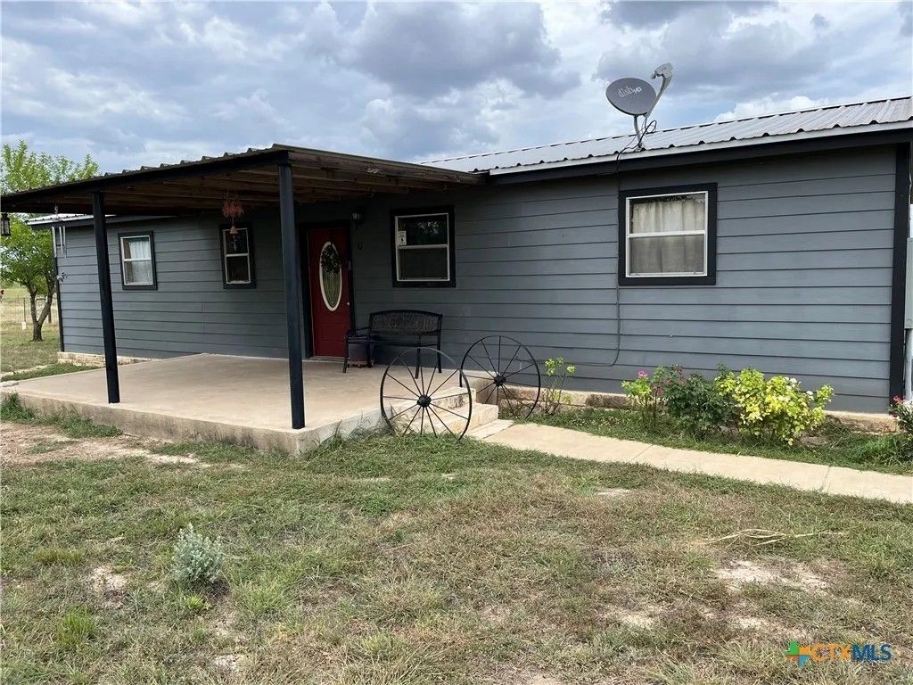 351 County Road 207, Burnet