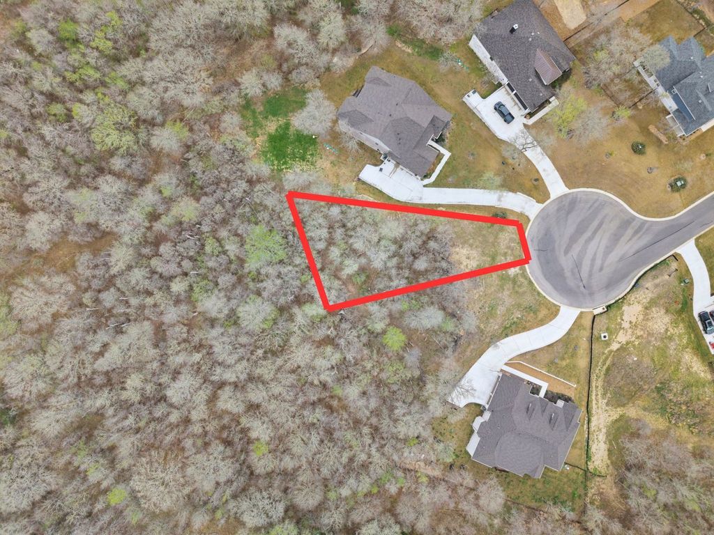 126 Albatross Cove, Cedar Creek