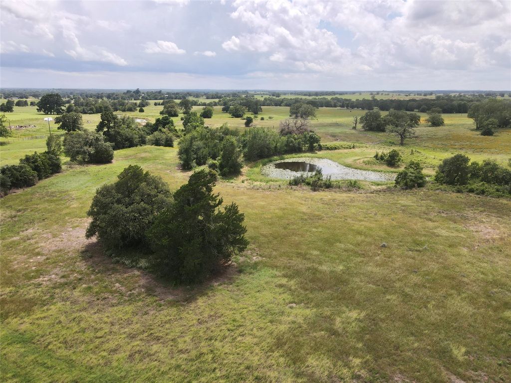 2654 County Road 329, Lincoln
